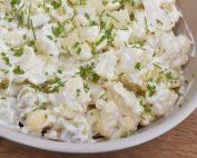 Kartoffelsalat med blomkål - opskrift