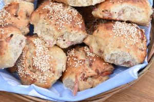 DSC_0854 • nogetiovnen.dk Æltefri madpakkeboller med skinke