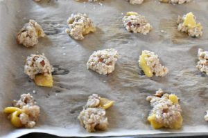 Mango cookies med hvid chokolade og mandler
