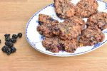 Cookies med brombær - sprøde brombærsmåkager