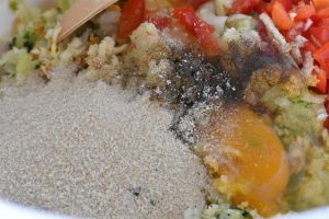 Vegetariske frikadeller med spidskål - kål frikadeller