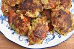 Vegetariske frikadeller med spidskål - kål frikadeller