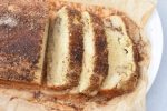 Kanelkage med kærnemælk - svampet kage med kanelsukker
