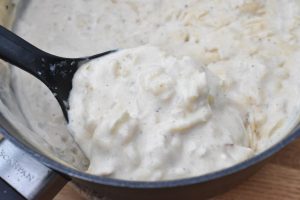 Pasta Alfredo med kylling - opskrift på nem pastaret