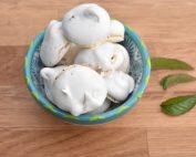 DSC_0527 2 • nogetiovnen.dk Myntekys - opskrift på kyskager med mynte