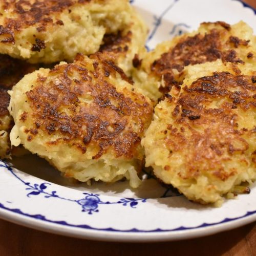 Blomkålsfrikadeller - opskrift på lækre vegetardeller