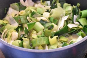Porresuppe - nem opskrift uden kartofler