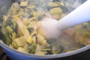 Porresuppe - nem opskrift uden kartofler