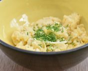 DSC_0706 • nogetiovnen.dk Røræg med hytteost opskrift – cremede scrambled æg