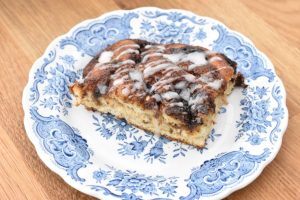 DSC_0863 • nogetiovnen.dk Kanelsnegle focaccia - opskrift på brunsviger med kanel