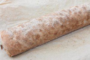Kanelroulade - opskrift på nem roulade med kanel