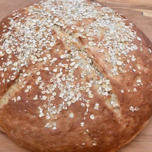 Havrebrød - opskrift på hurtigt havregrynsbrød