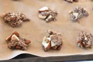 Havregrynscookies med kanel og æbler -nem opskrift