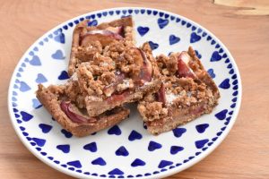 Æblesnitter med havregryn - lækre og sprøde - opskrift