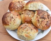 Juleboller med appelsin og kardemomme - nem opskrift