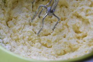 Hjemmelavet smør - nem opskrift