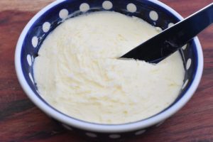 DSC_1944 • nogetiovnen.dk Hjemmelavet smør - nem opskrift