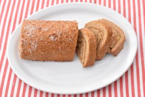 DSC_1770 • nogetiovnen.dk Honningroulade med honningkage smag - nem opskrift