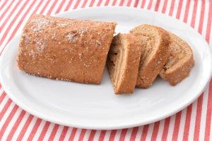 DSC_1771 • nogetiovnen.dk Honningroulade med honningkage smag - nem opskrift