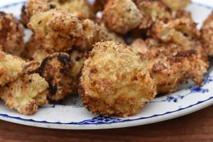 DSC_0439 • nogetiovnen.dk Blomkålsnuggets – crispy paneret blomkål med panko