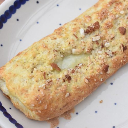 Kringler med creme og svesker - nem opskrift