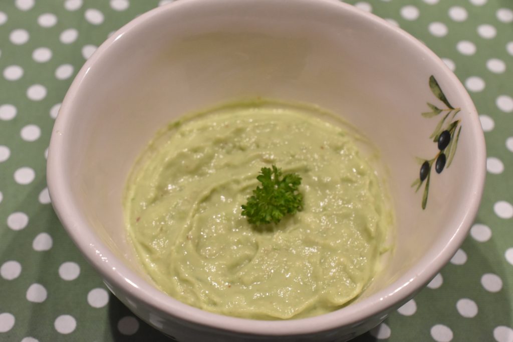 Avocado mayo - opskrift på cremet grøn avocadomayonnaise