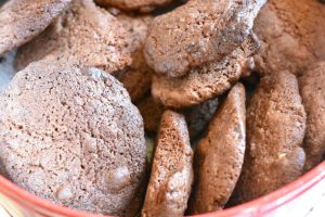 Chokolade cookies med smørcreme