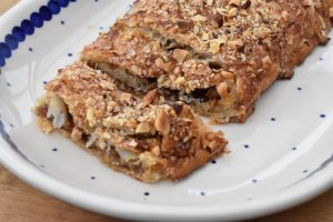 Kringle med brunsvigerfyld - nem opskrift med butterdej