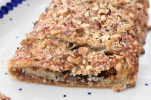 DSC_0339 • nogetiovnen.dk Kringle med brunsvigerfyld - nem opskrift med butterdej