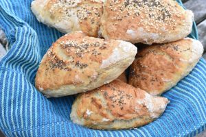 DSC_1175 • nogetiovnen.dk Ciabattaboller med havregryn - opskrift på havregrynsboller