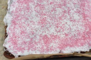 DSC_0110 • nogetiovnen.dk Studenterbrød - opskrift på gammeldags studenterbrød i bradepande