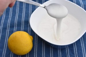 Citronglasur - opskrift på nem glasur med citron