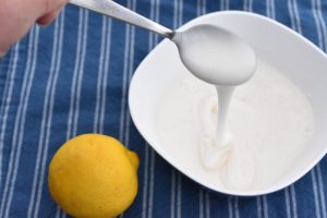 Citronglasur - opskrift på nem glasur med citron