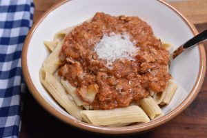 Pasta med tun - nem opskrift på pasta med tunsauce