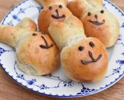 DSC_1240 2 • nogetiovnen.dk Påskeharer af bolledej - opskrift på søde figurboller