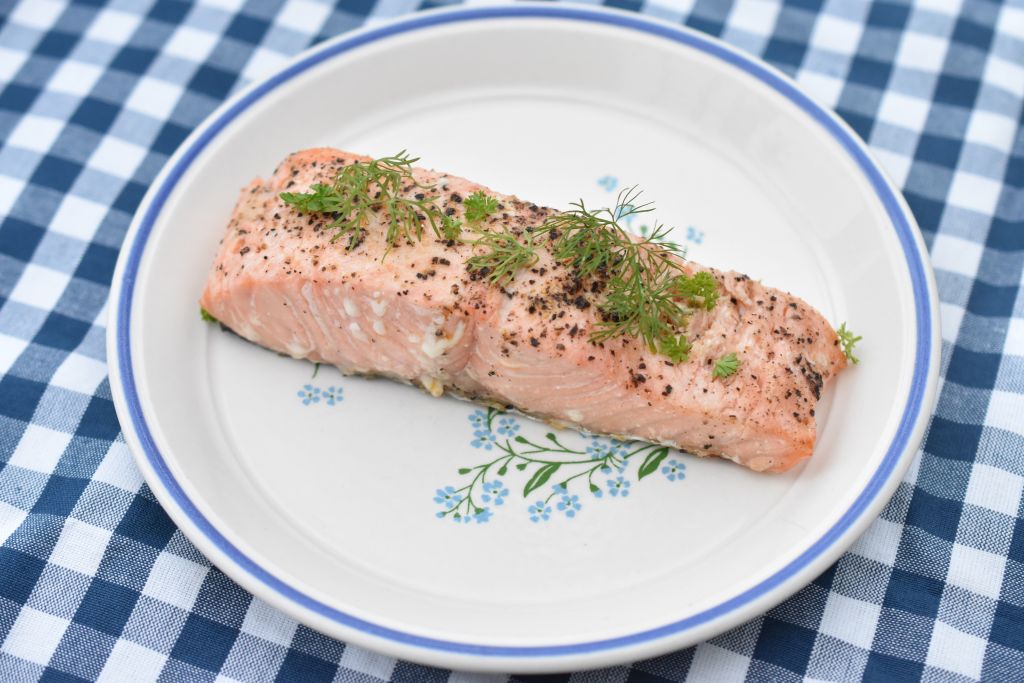 Laks i ovn - nem opskrift på ovnbagt laks