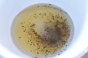 Olie eddike dressing uden sennep - nem opskrift