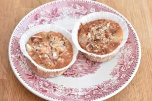 Rabarber muffins med banan - nem opskrift