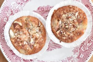 Rabarber muffins med banan - nem opskrift