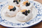 Pavlova med lemoncurd - marengs flødekager