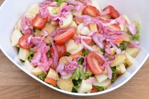 DSC_1165 • nogetiovnen.dk Salat med kartofler og syltede rødløg