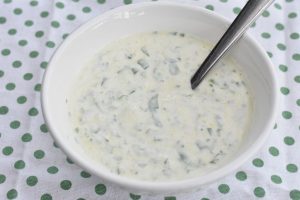 DSC_1232 • nogetiovnen.dk Ramsløgsdressing med creme fraiche - til kartofler og salat