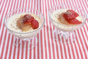 DSC_1285 • nogetiovnen.dk Citron panna cotta med lemon curd