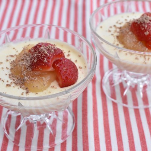 Citron panna cotta med lemon curd
