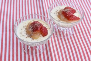 DSC_1291 • nogetiovnen.dk Citron panna cotta med lemon curd