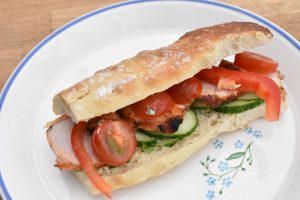 DSC_0220 • nogetiovnen.dk Ciabatta sandwich