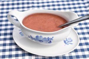 Rabarbersovs til dessert - opskrift på sauce med rabarber