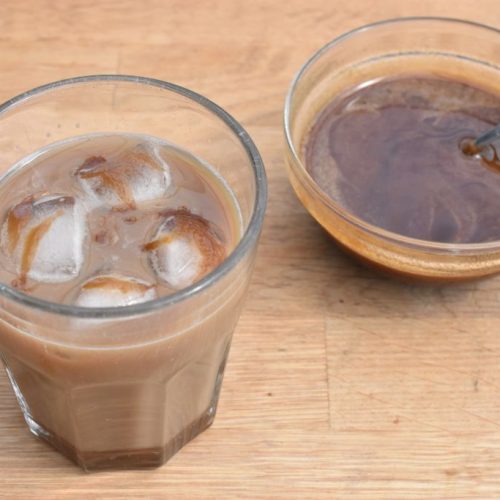 Iskaffe med kaffesirup - nem opskrift