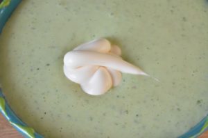 Tilsæt evt. mayonnaise, før ekstra cremet konsistens