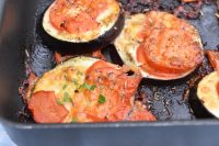 DSC_2363 • nogetiovnen.dk Bagt aubergine med tomat og mozzarella